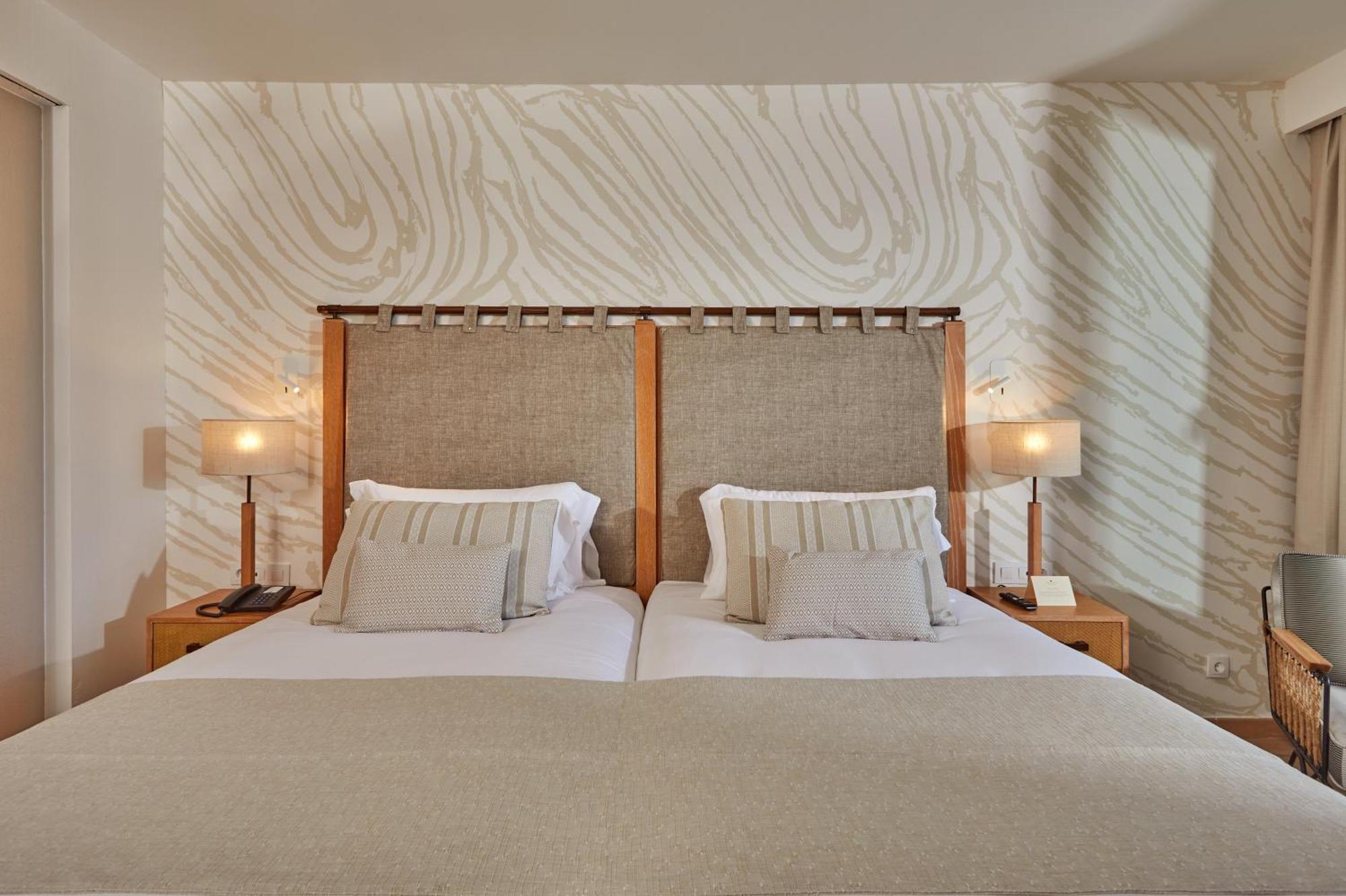 Secrets Lanzarote Resort & Spa - Adults Only Puerto Calero Bilik gambar A bedroom at the hotel